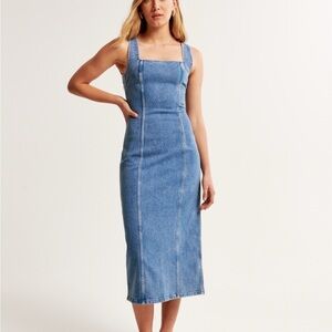 Abercrombie & Fitch midi denim dress Size Medium Petite